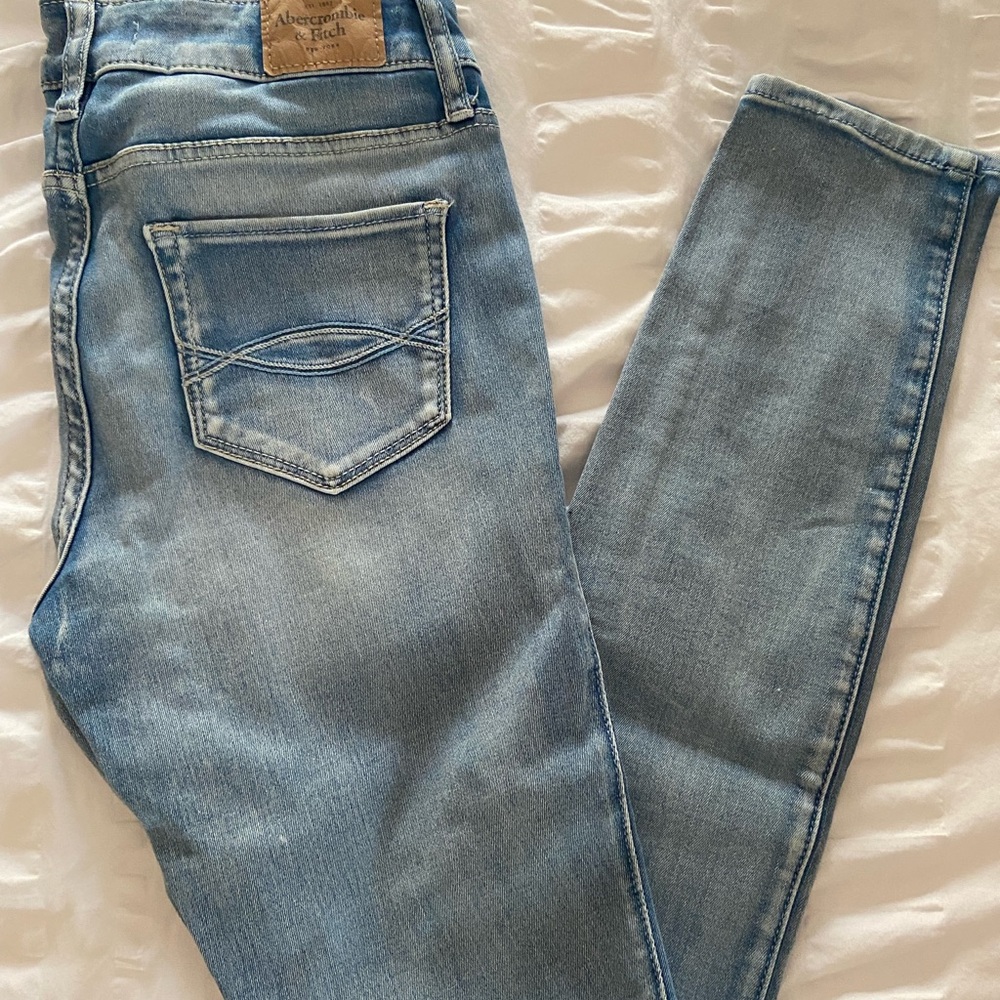 Faded skinny jeans, size 2R, W26/L29